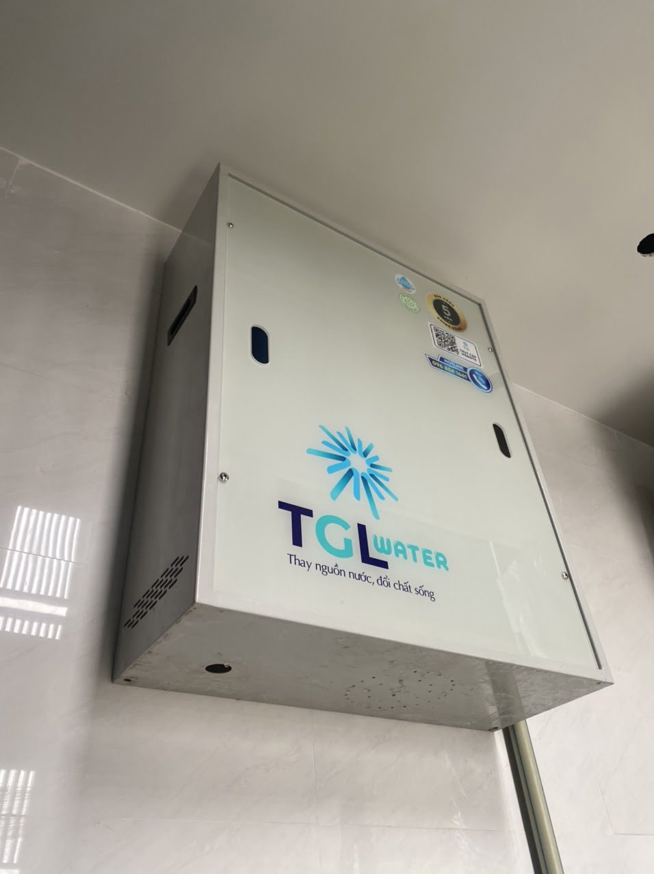 Bộ lọc nước tổng UFST cho căn hộ chung cư